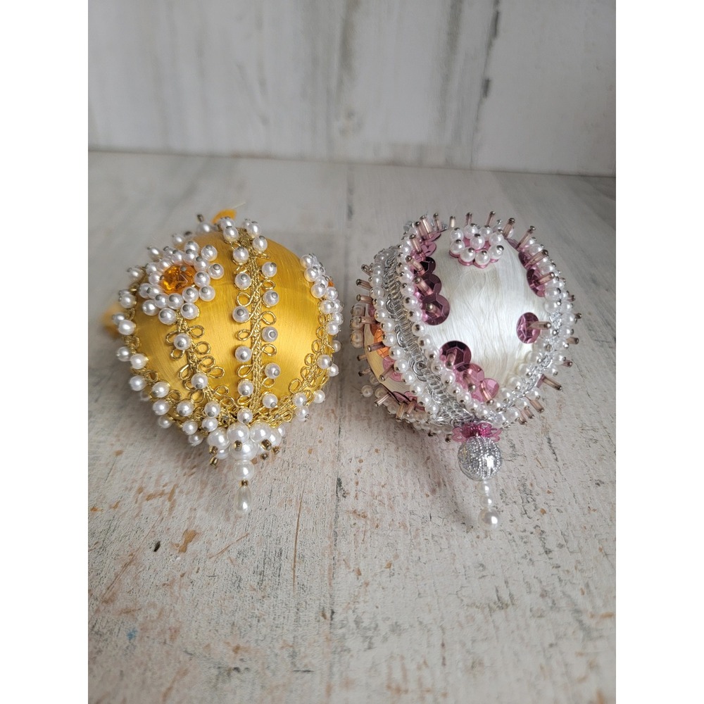 Vintage satin pushpin beaded balloon ball shape ornament Xmas abstract